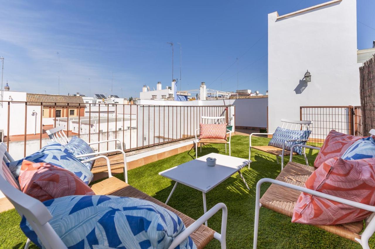 Tentudia Charming Apartments With Private Roof-Top Or Patio In San Bernardo By Ocityzen Sevilla Exterior foto