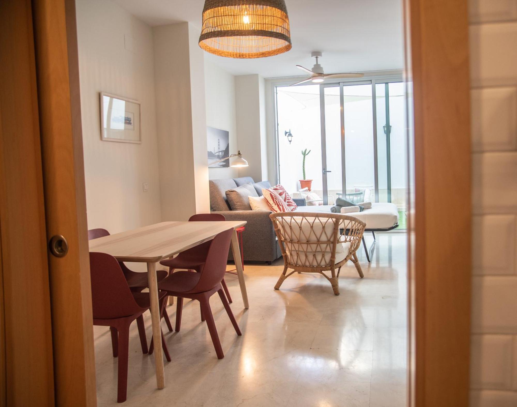 Tentudia Charming Apartments With Private Roof-Top Or Patio In San Bernardo By Ocityzen Sevilla Exterior foto