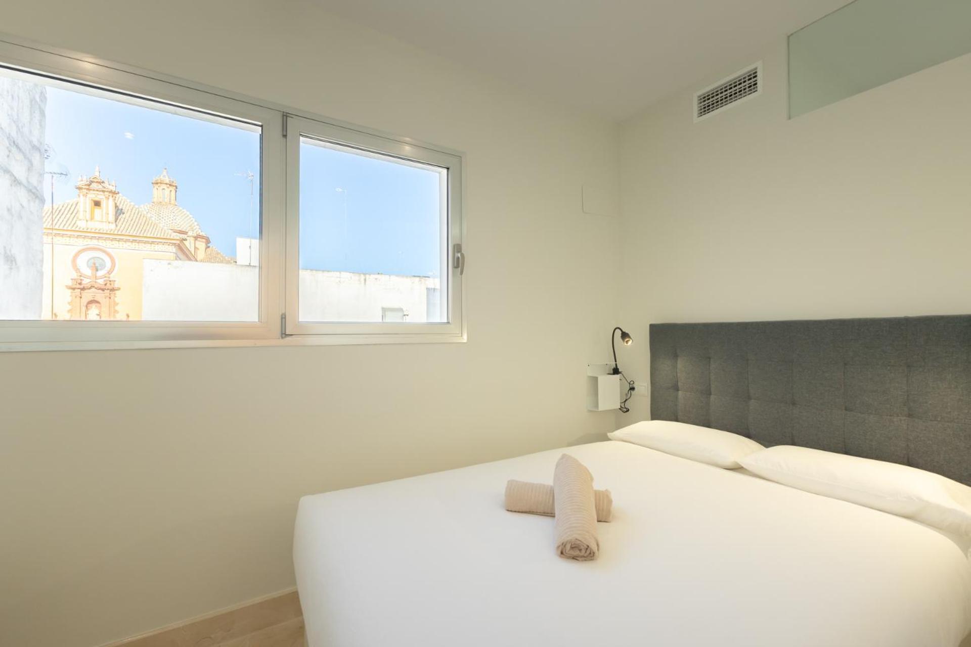 Tentudia Charming Apartments With Private Roof-Top Or Patio In San Bernardo By Ocityzen Sevilla Exterior foto